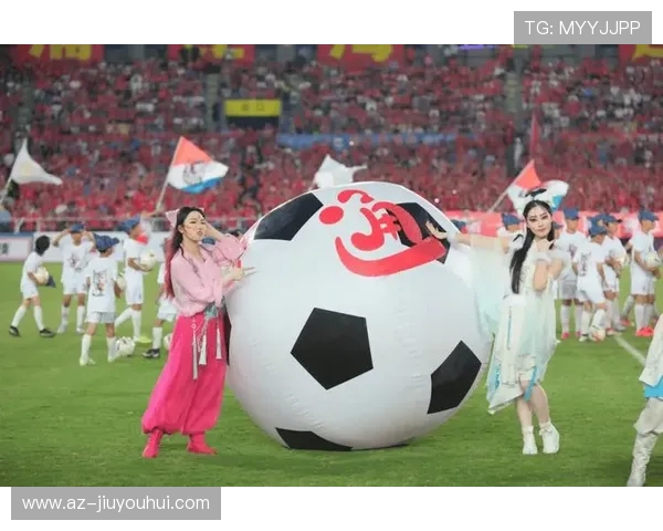 中秋夜成都足球盛宴闪耀蓉城球迷齐聚共赏圆月激情赛场 中秋夜成都足球盛宴闪耀蓉城球迷齐聚共赏圆月激情赛场